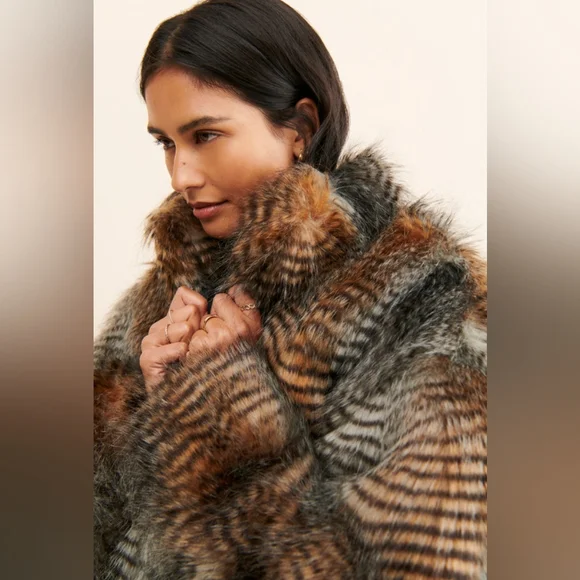 NWT ANTHRO | Hutch Faux Fur Bomber Jacket - Picture 3 of 13